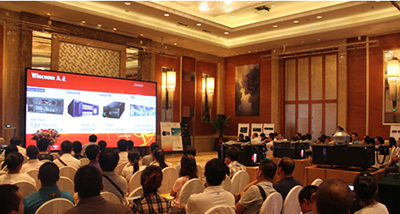 “通往巅峰之路”2012赢康巡展精彩回顾