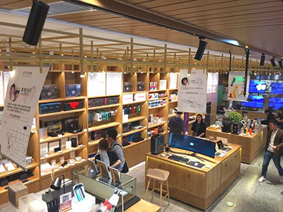 高喊新零售的三年，看零售巨头如何玩转门店营销