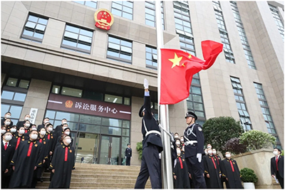 以信息化为依托，开创重庆江北法院工作新局面