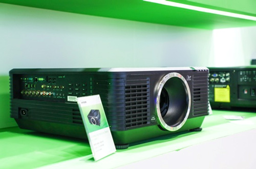 新秀锋芒 再起征程!Vivitek(丽讯)即将推出全新旗舰机型