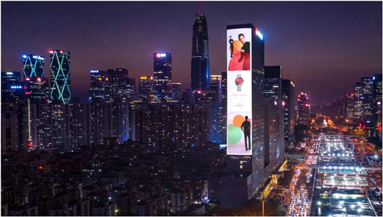 强势吸睛！艾比森3000㎡大屏亮相深圳大中华国际金融中心