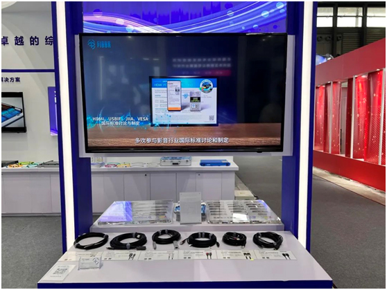 菲伯尔携旗下工程系列有源光纤产品精彩亮相2023CDCE国际数据中心展