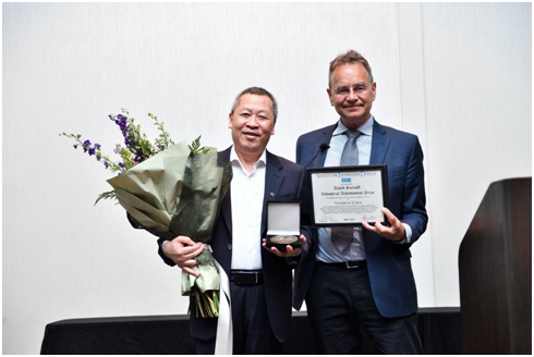 BOE（京东方）董事长陈炎顺获2024年“David Sarnoff产业成就奖”